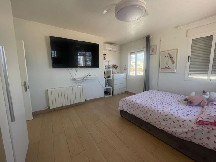 Image No.17-Villa de 4 chambres à vendre à Playa Flamenca