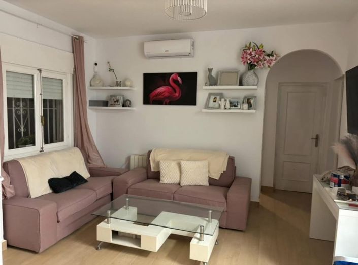 Image No.27-Villa de 4 chambres à vendre à Playa Flamenca