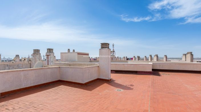 Image No.27-2 Bed Apartment for sale