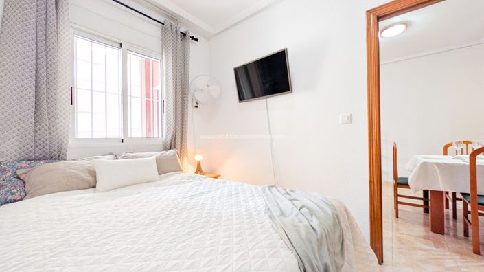 Image No.25-2 Bed Apartment for sale