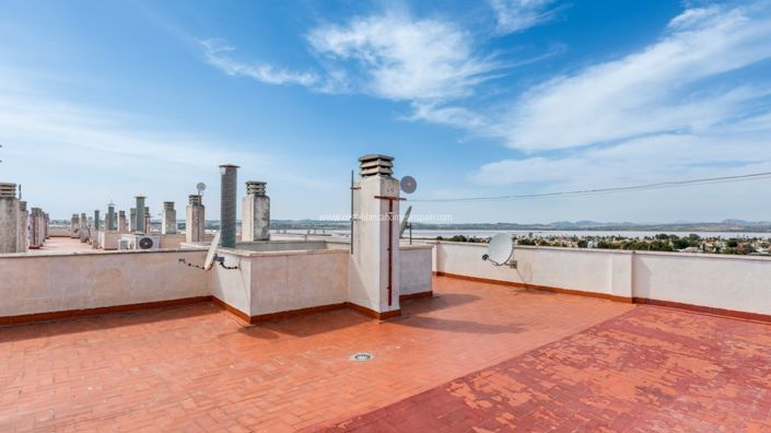 Image No.26-2 Bed Apartment for sale