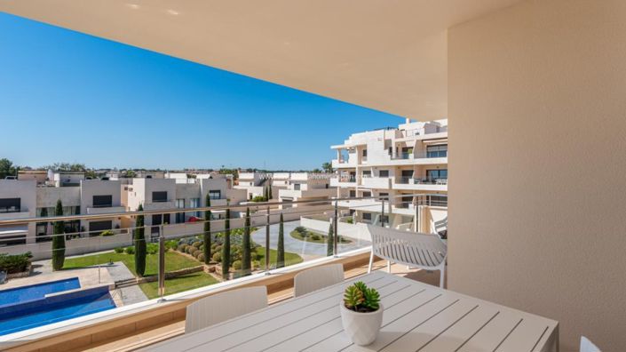 Image No.21-2 Bed Apartment for sale