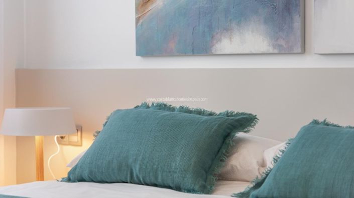 Image No.24-2 Bed Apartment for sale