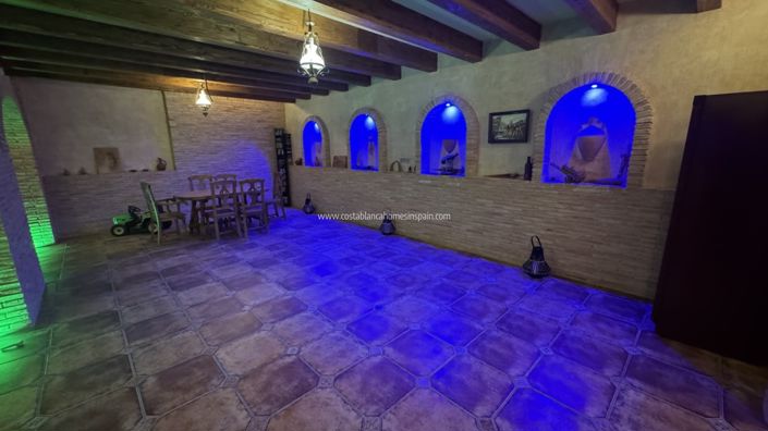 Image No.41-4 Bed Villa for sale