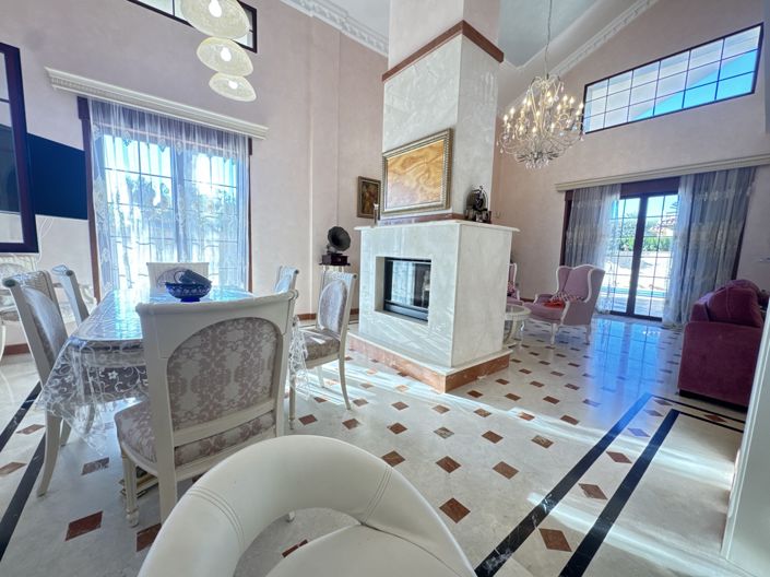 Image No.18-4 Bed Villa for sale