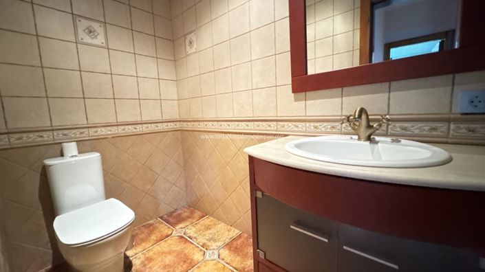 Image No.47-4 Bed Villa for sale