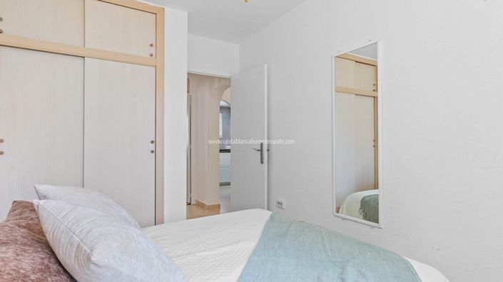 Image No.11-2 Bed Bungalow for sale