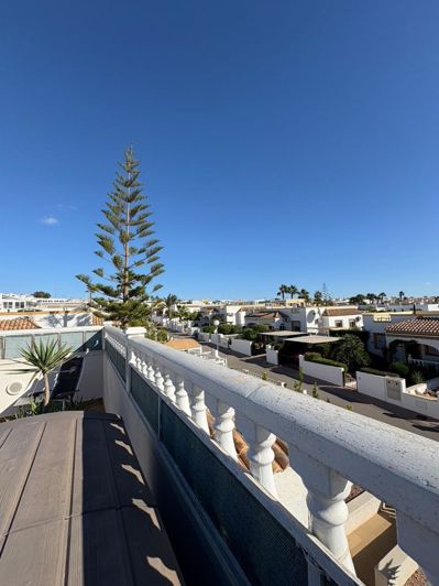 Image No.25-3 Bed Property for sale