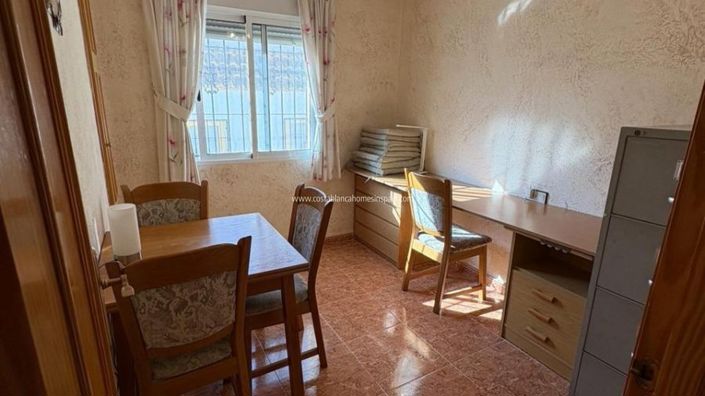 Image No.7-3 Bed Property for sale