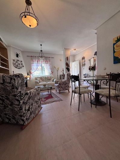 Image No.19-2 Bed Townhouse for sale