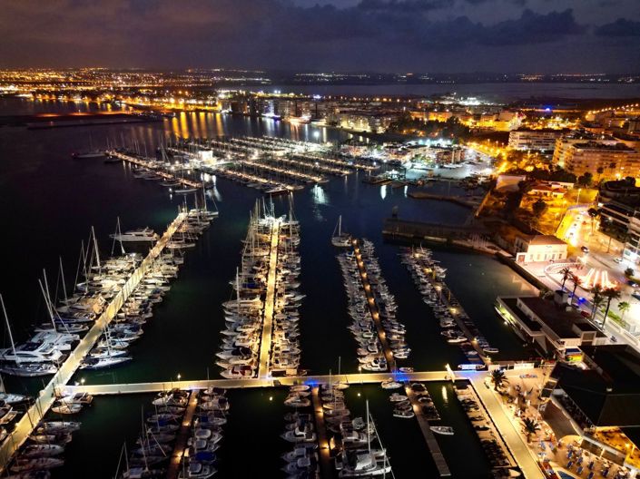 Image No.21-3 Bed Apartment for sale