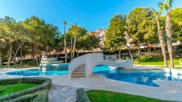 Image No.23-3 Bed Apartment for sale