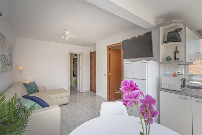 Image No.12-1 Bed Apartment for sale