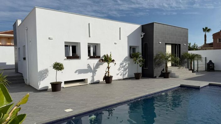 Image No.19-Villa de 5 chambres à vendre à Ciudad Quesada