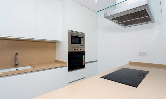 Image No.6-3 Bed Property for sale