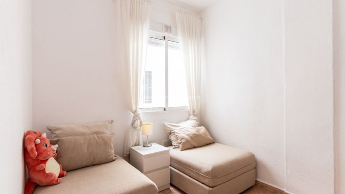 Image No.13-2 Bed Apartment for sale