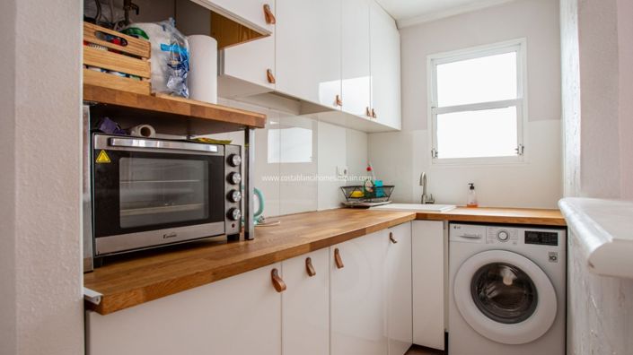 Image No.8-2 Bed Apartment for sale