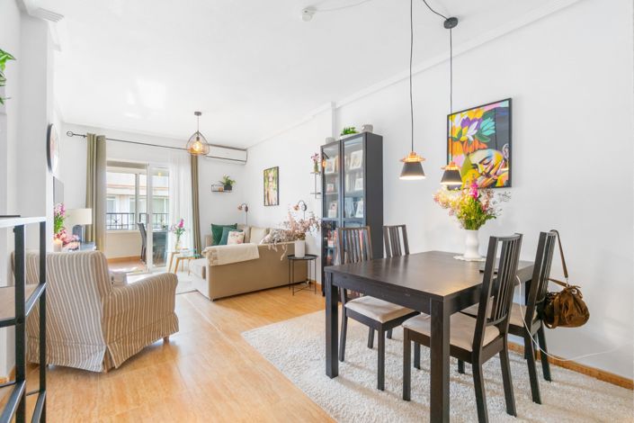 Image No.18-3 Bed Apartment for sale