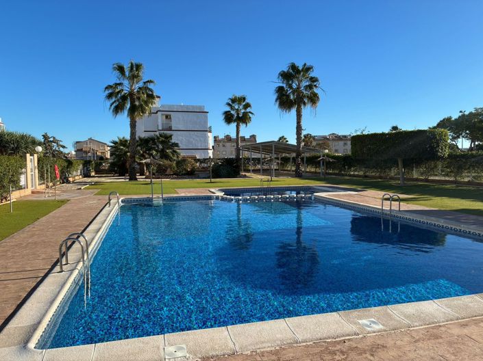 Image No.10-2 Bed Apartment for sale