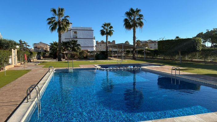 Image No.10-2 Bed Apartment for sale