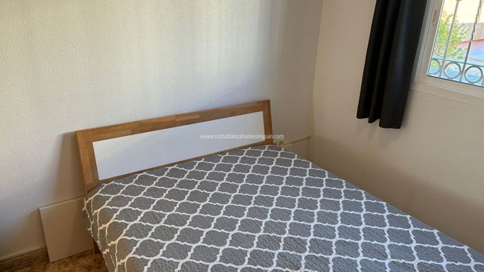 Image No.32-2 Bed Apartment for sale