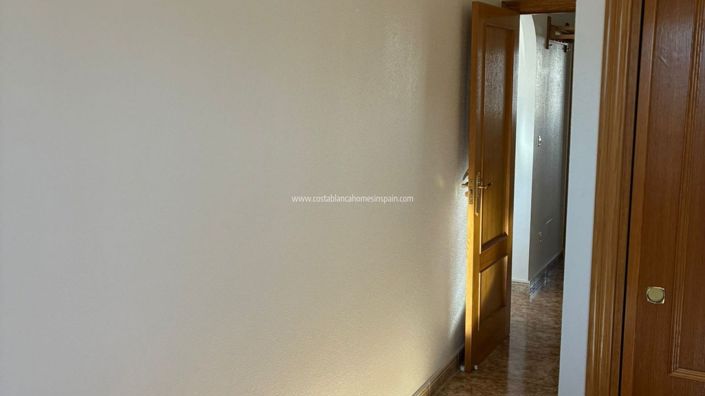 Image No.31-2 Bed Apartment for sale