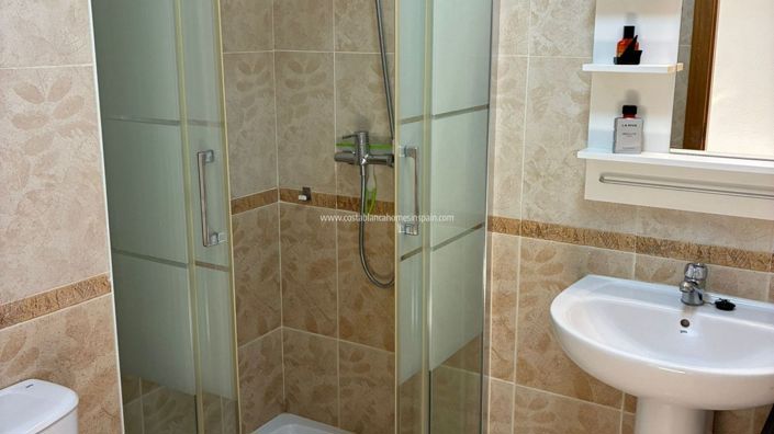 Image No.40-2 Bed Apartment for sale