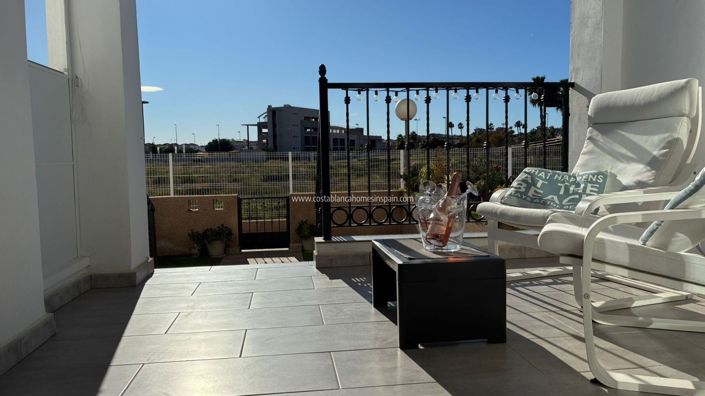 Image No.46-2 Bed Apartment for sale