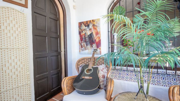 Image No.29-2 Bed Property for sale