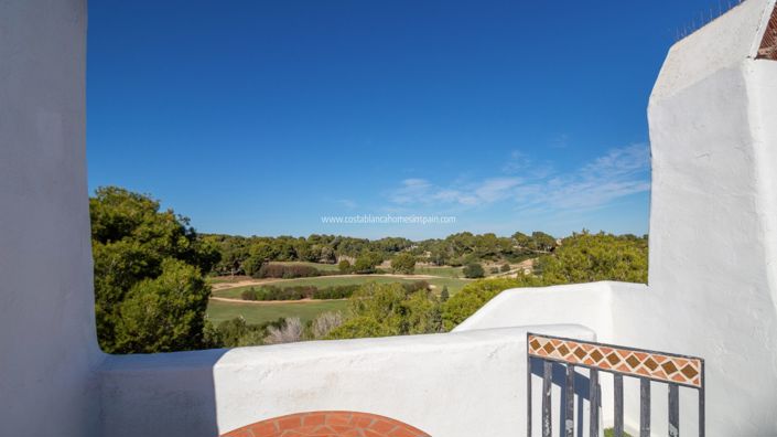 Image No.35-2 Bed Property for sale