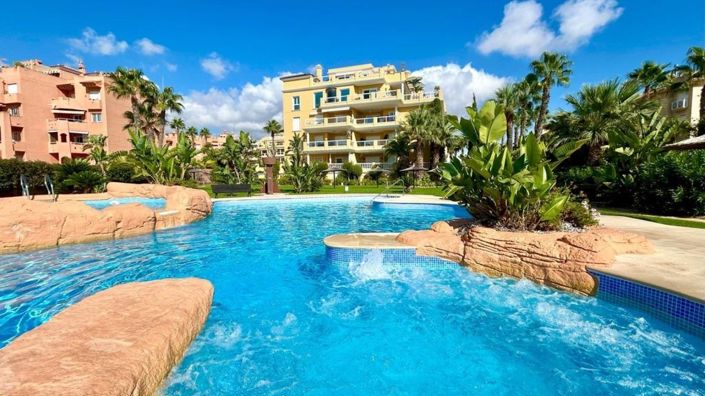 Image No.13-3 Bed Apartment for sale