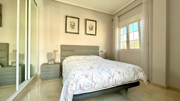 Image No.8-3 Bed Apartment for sale