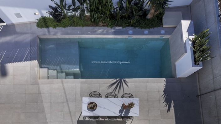 Image No.20-3 Bed Villa / Detached for sale