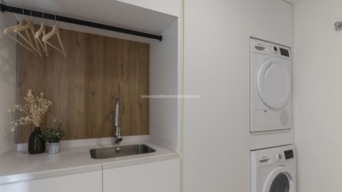 Image No.43-3 Bed Villa / Detached for sale