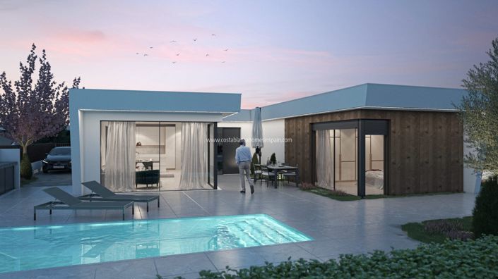 Image No.5-3 Bed Villa / Detached for sale