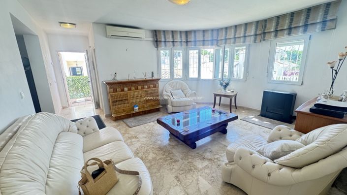 Image No.4-3 Bed Villa for sale