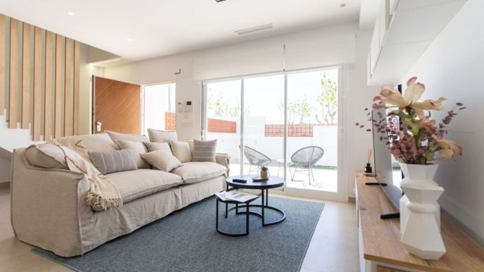 Image No.10-3 Bed Villa for sale