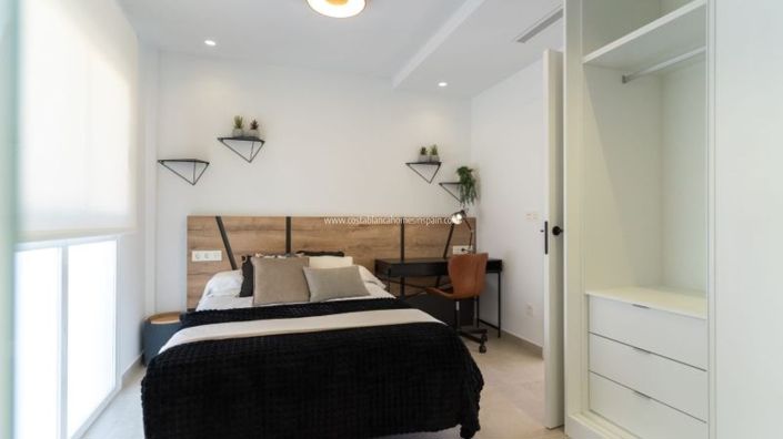 Image No.22-3 Bed Villa for sale