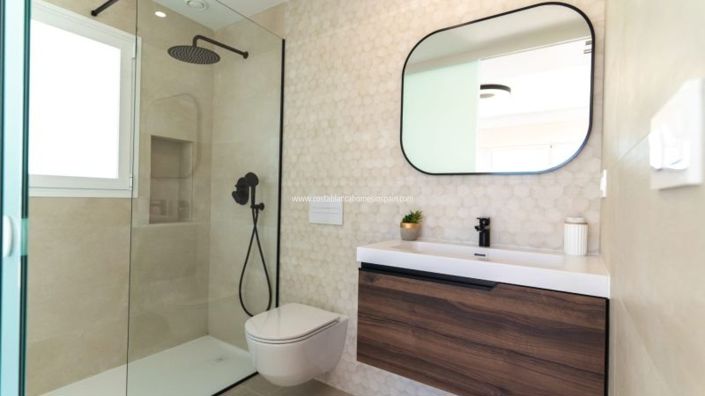 Image No.28-3 Bed Villa for sale