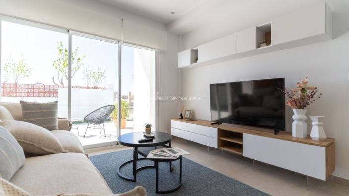 Image No.8-3 Bed Villa for sale