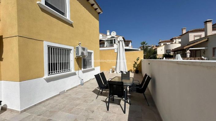 Image No.14-3 Bed Villa for sale