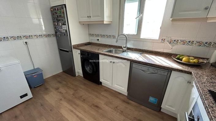 Image No.19-3 Bed Villa for sale