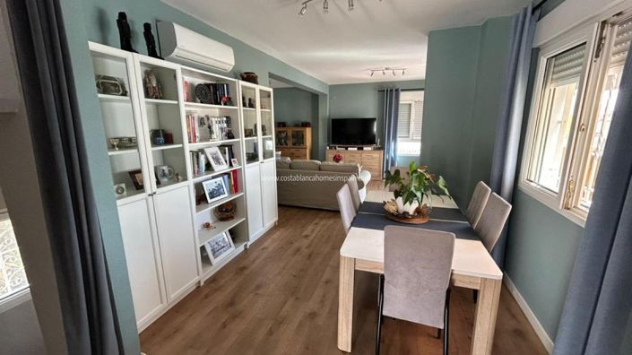 Image No.20-3 Bed Villa for sale