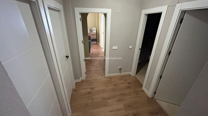 Image No.34-3 Bed Villa for sale