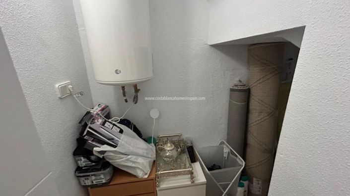 Image No.37-3 Bed Villa for sale