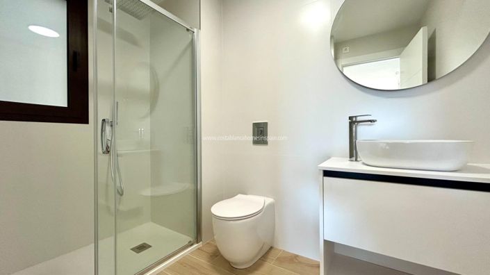 Image No.16-2 Bed Apartment for sale