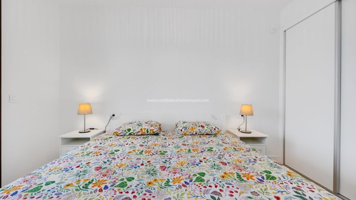 Image No.21-2 Bed Apartment for sale