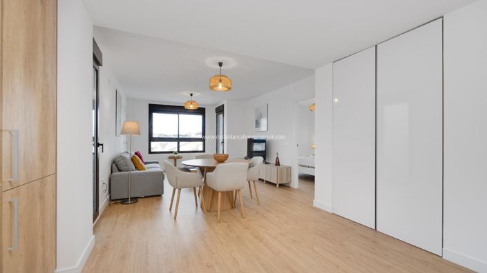 Image No.23-2 Bed Apartment for sale