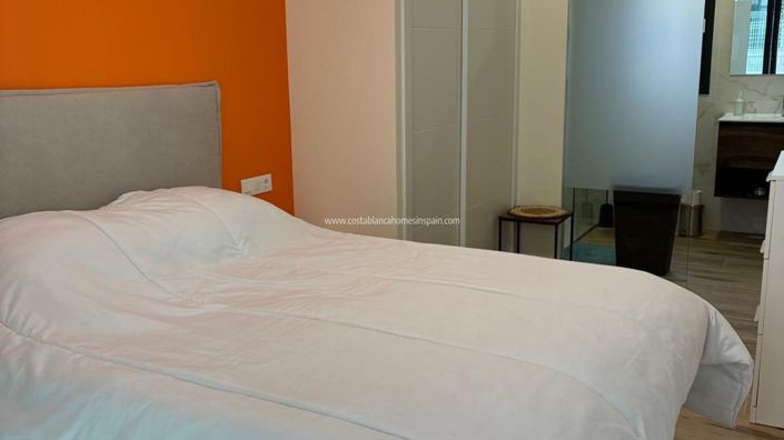 Image No.15-2 Bed Apartment for sale