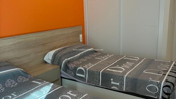 Image No.16-2 Bed Apartment for sale